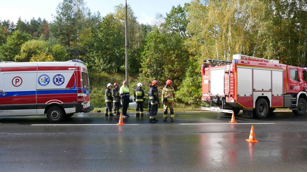zderzenie-dwoch-aut-83631