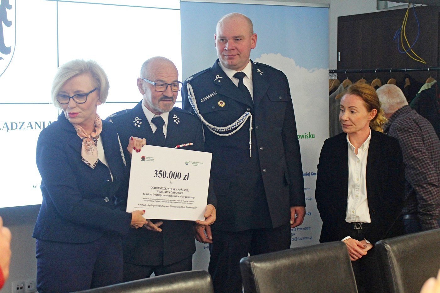 wsparcie-na-zakup-wozow-strazackich-83658
