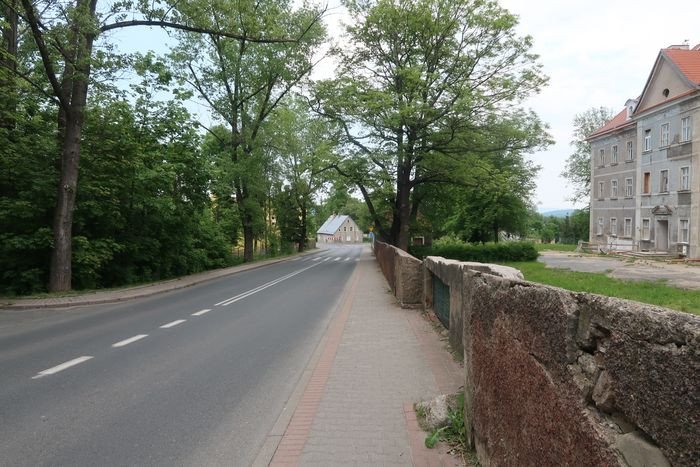ciemno-i-niebezpiecznie-83747