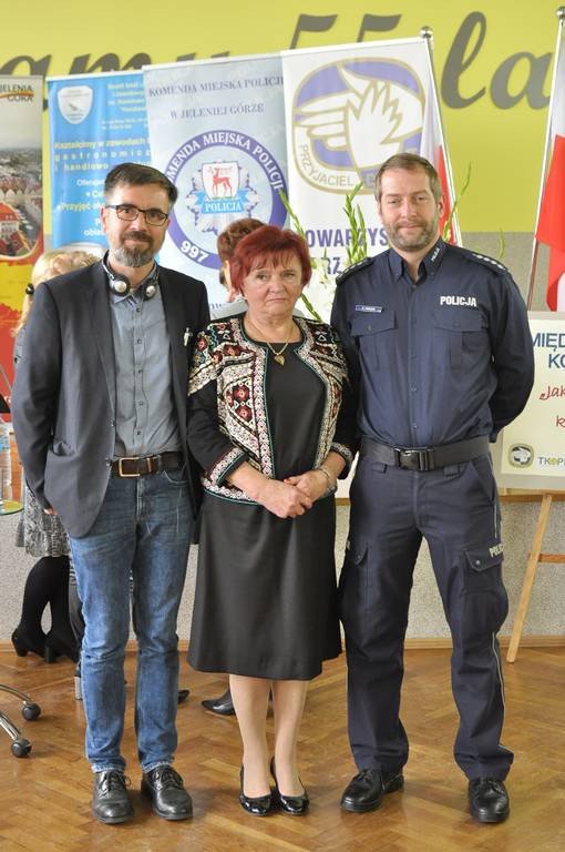 na-pomoc-dzieciom-krzywdzonym-83768