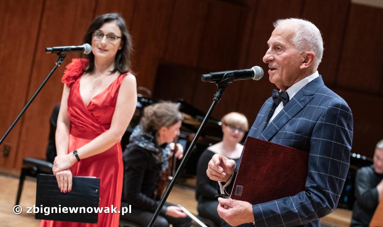 gala-senioraliow-83782