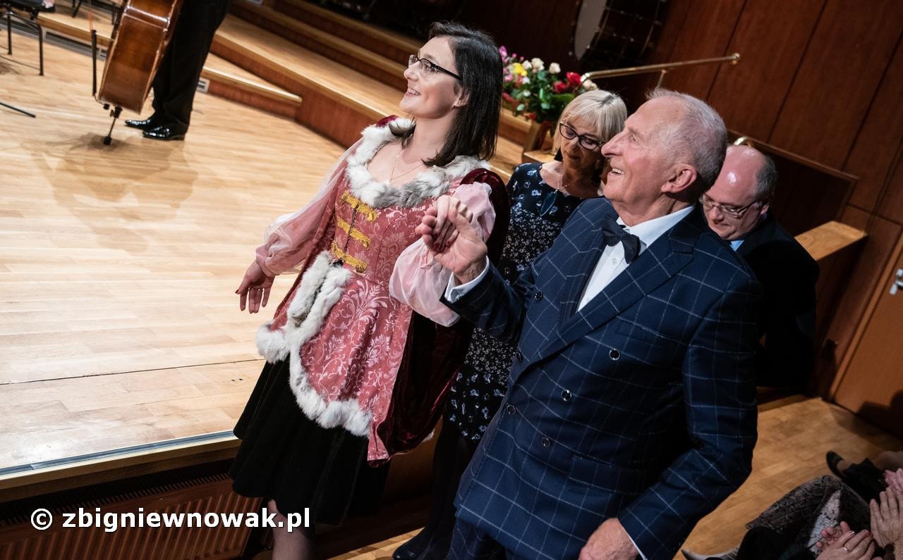 gala-senioraliow-83782