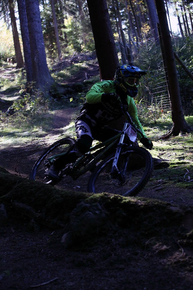 iv-mistrzostwa-czerwonego-pantofla-downhill-derby-83801