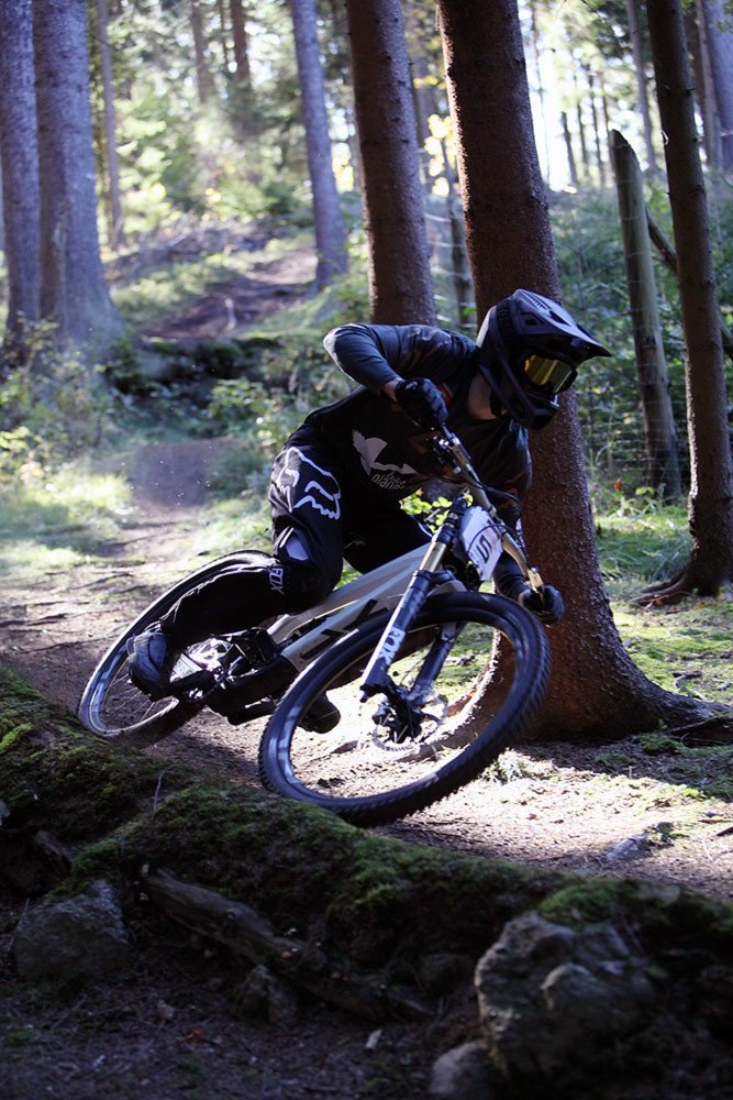 iv-mistrzostwa-czerwonego-pantofla-downhill-derby-83801
