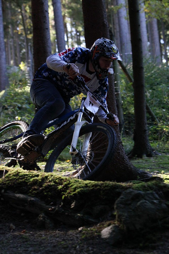 iv-mistrzostwa-czerwonego-pantofla-downhill-derby-83801