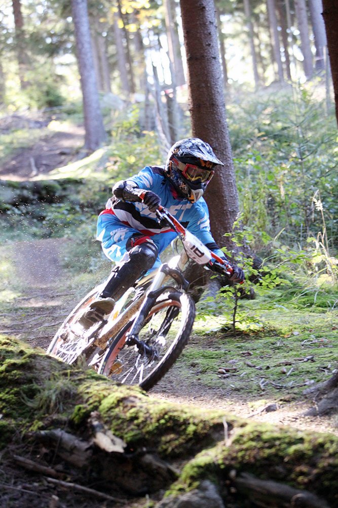 iv-mistrzostwa-czerwonego-pantofla-downhill-derby-83801