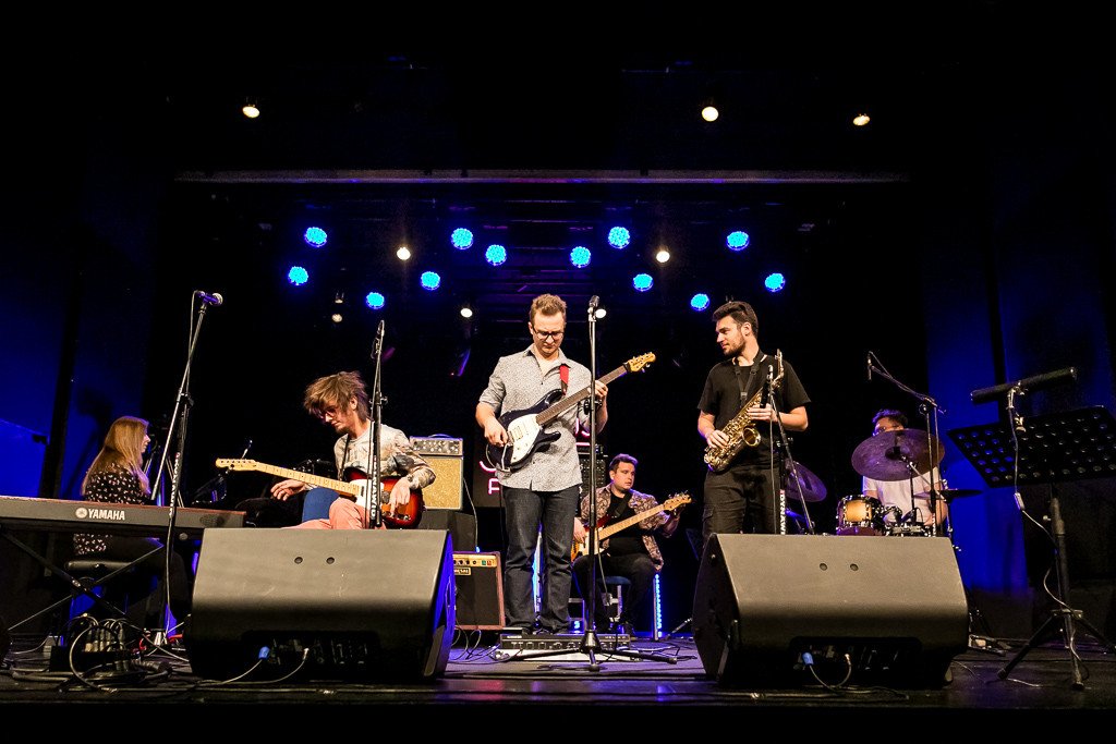 modzi-jazzmani-walcza-o-krokusa-83923