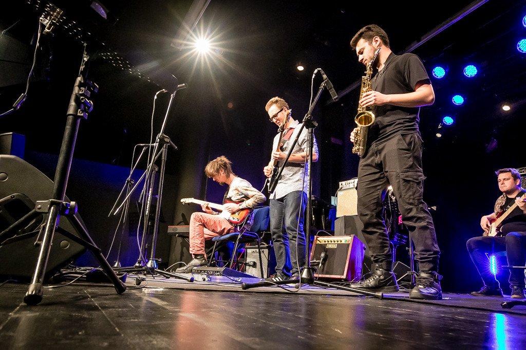 modzi-jazzmani-walcza-o-krokusa-83923
