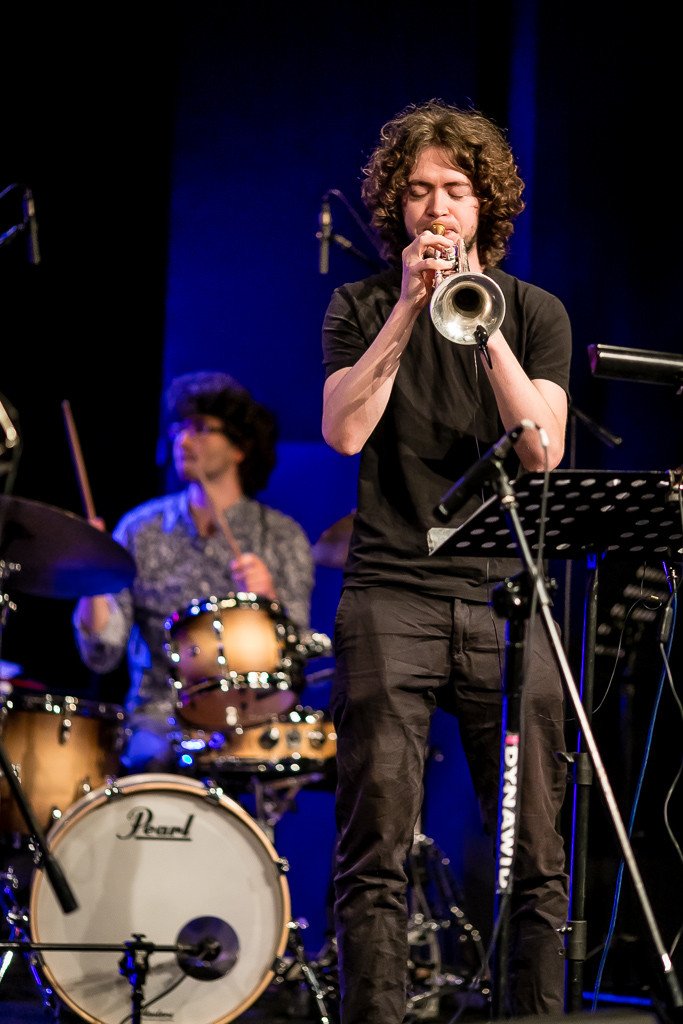 modzi-jazzmani-walcza-o-krokusa-83923