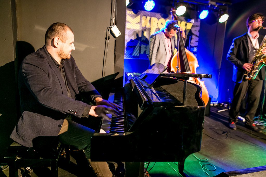 fina-z-przytupem-83937