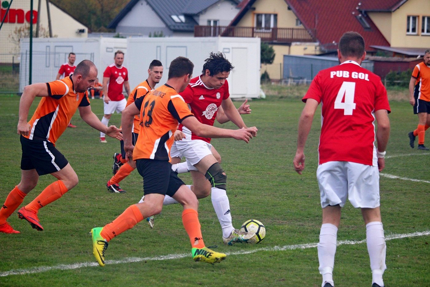 pub-gol-w-czoowce-83961