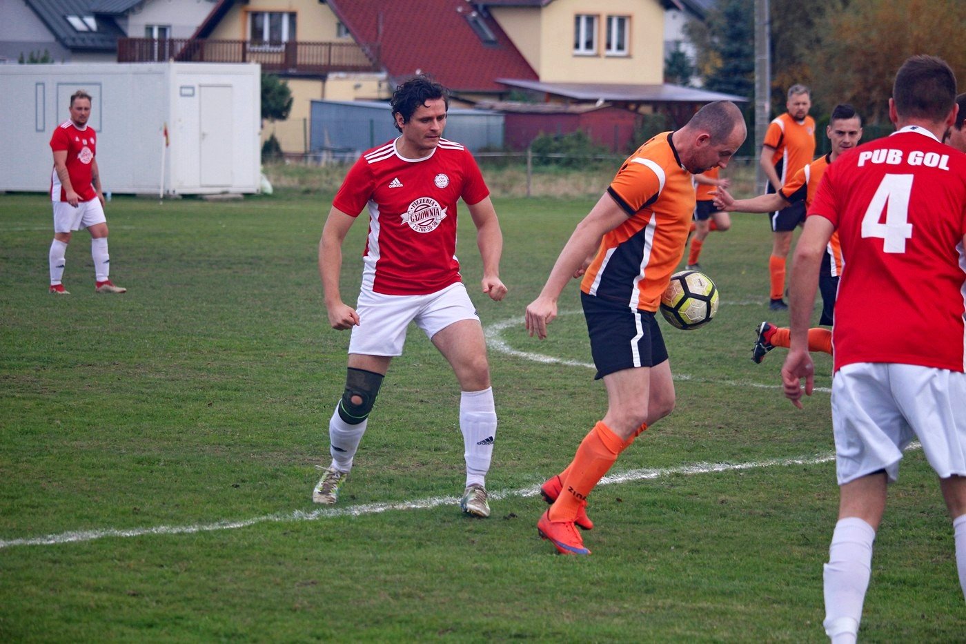 pub-gol-w-czoowce-83961