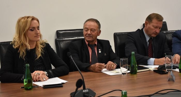 sesja-o-kulturze-oswiacie-i-sporcie-84105