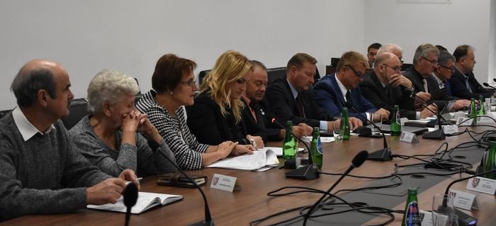 sesja-o-kulturze-oswiacie-i-sporcie-84105