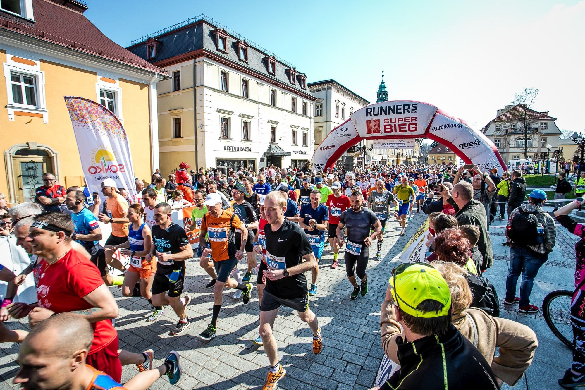 vi-bieg-niepodlegosci-utrudnienia-w-ruchu-84218
