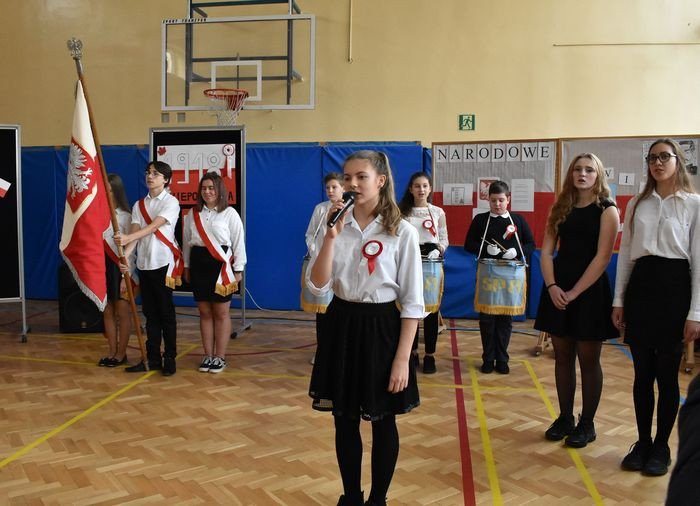 hymn-dla-niepodlegej-84250
