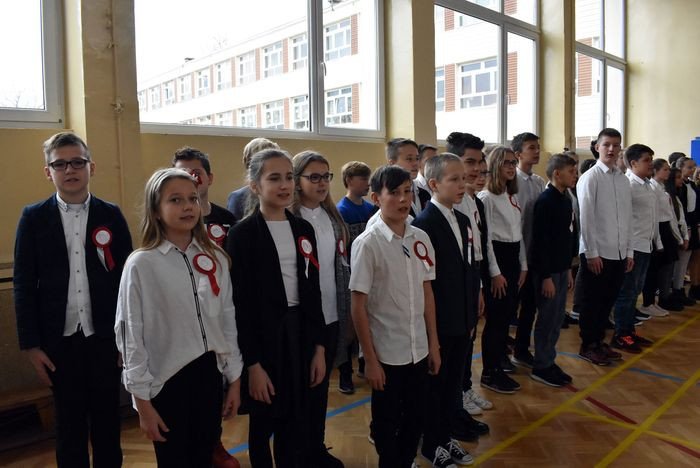 hymn-dla-niepodlegej-84250