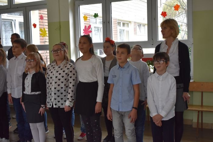 hymn-dla-niepodlegej-84250