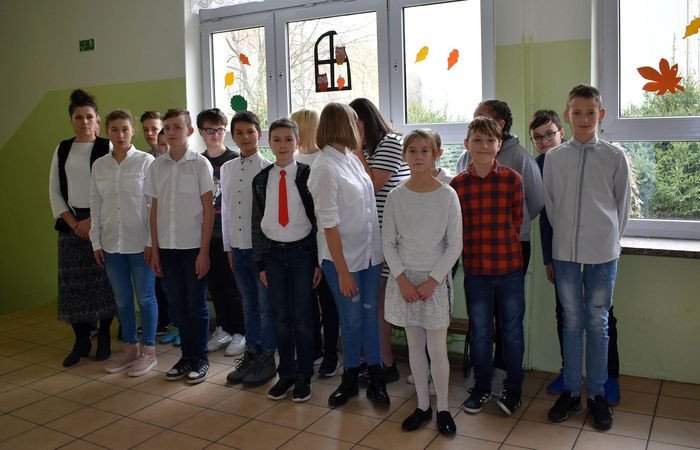 hymn-dla-niepodlegej-84250