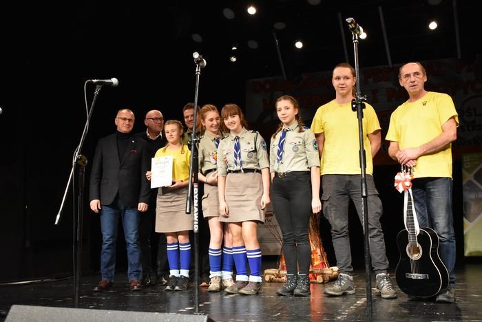harcersko-i-patriotycznie-84262