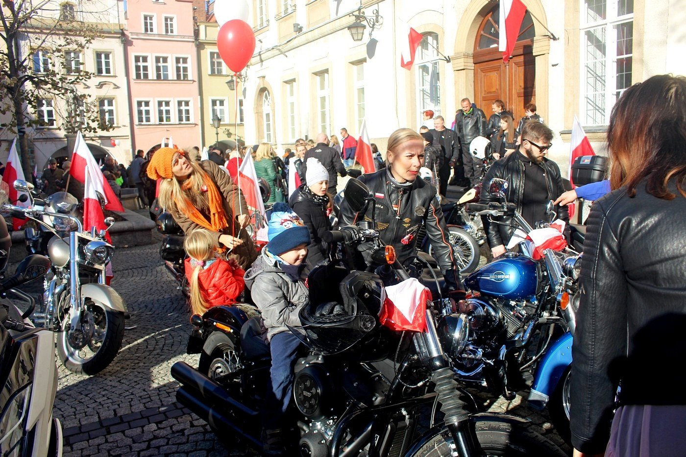 motocyklisci-dla-niepodlegej-84285