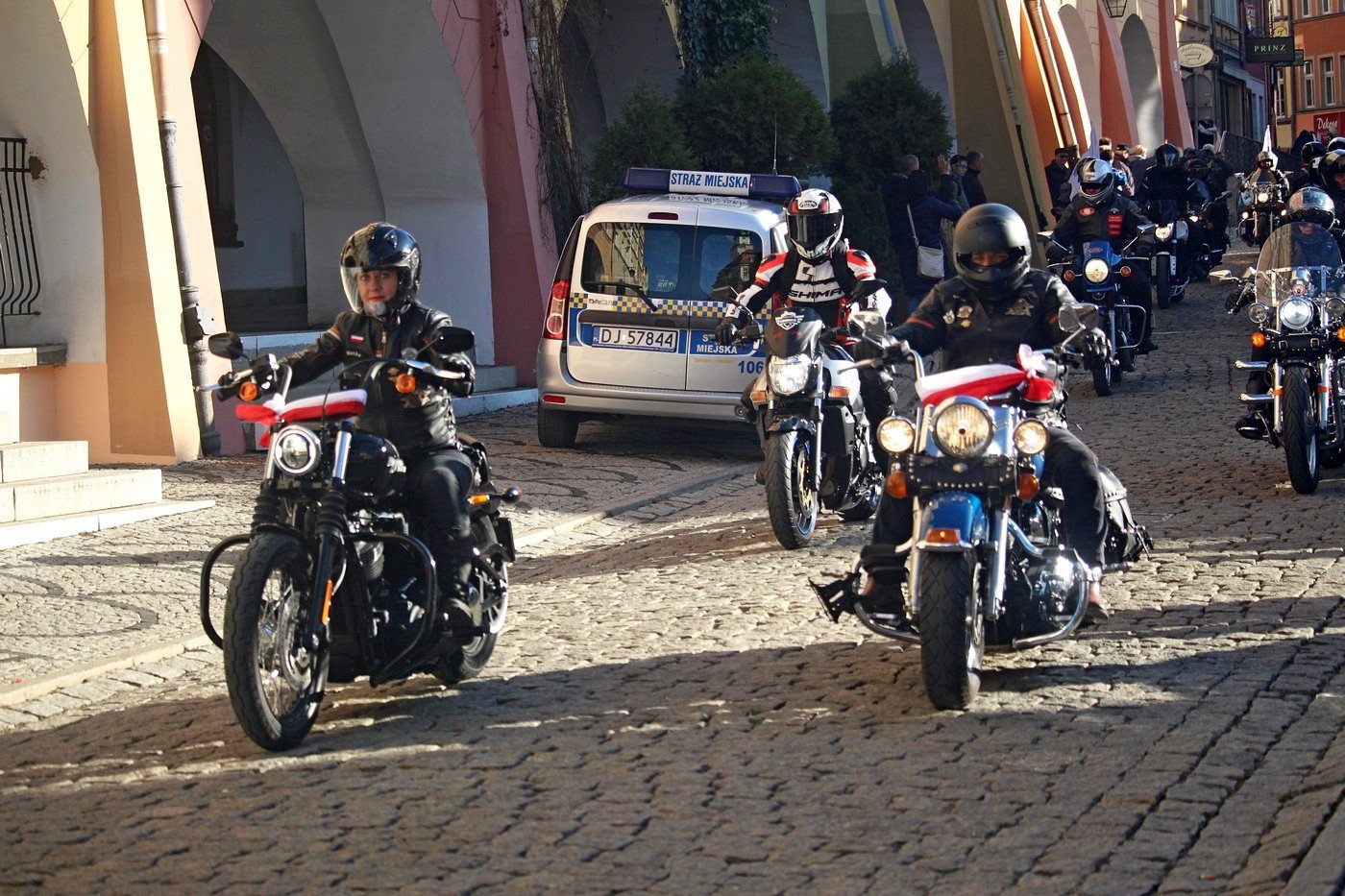 motocyklisci-dla-niepodlegej-84285