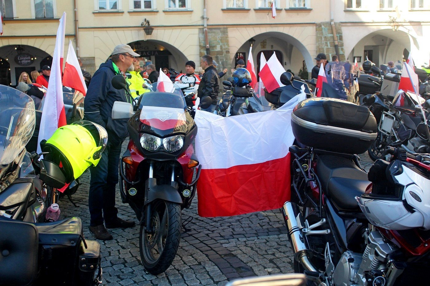 motocyklisci-dla-niepodlegej-84285
