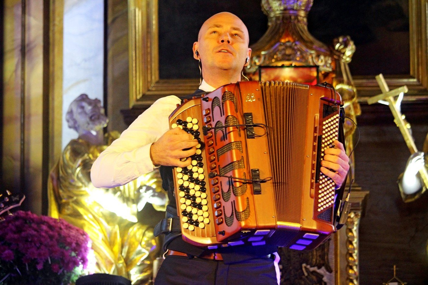 marcin-wyrostek-patriotycznie-84286