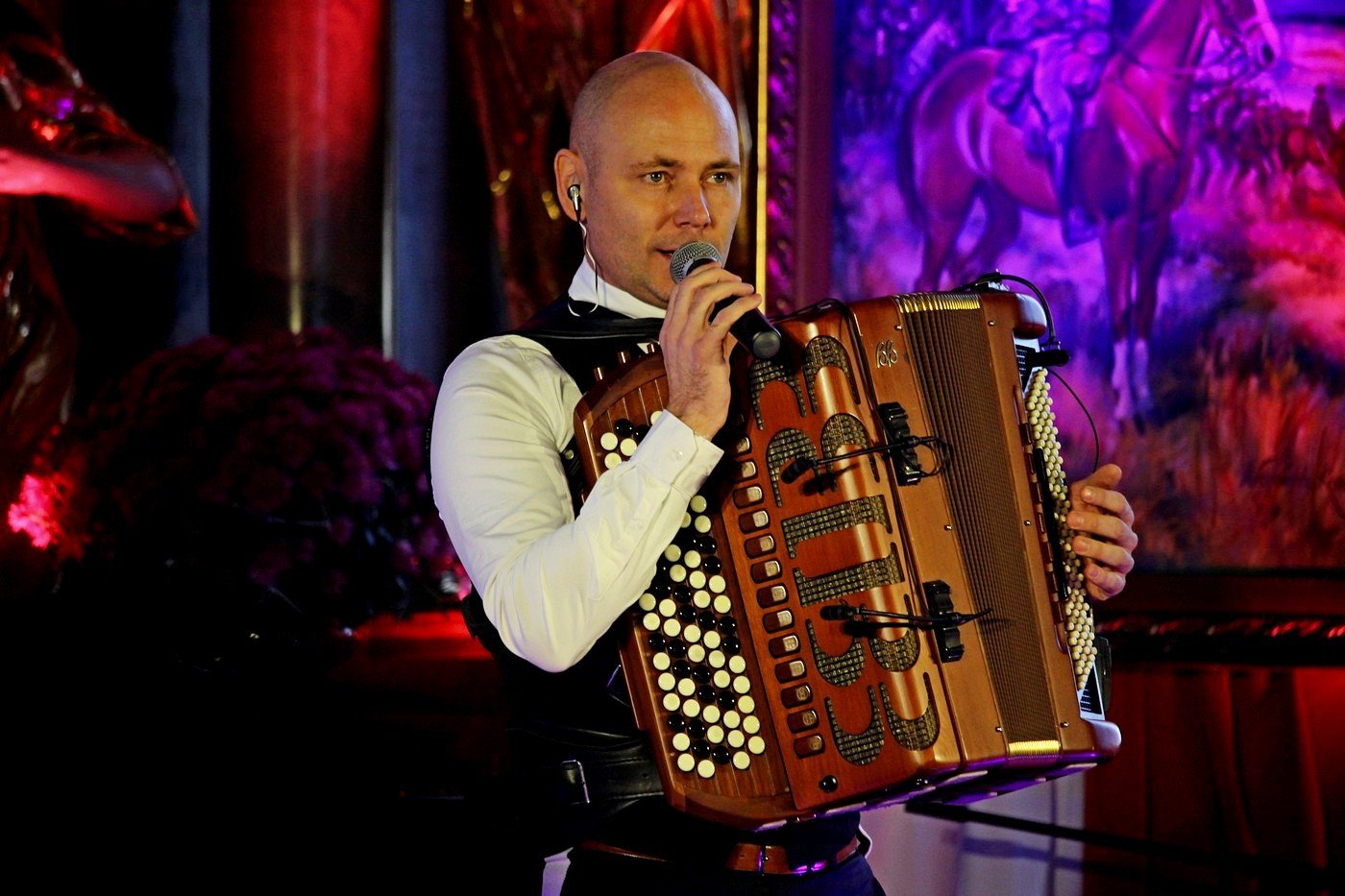 marcin-wyrostek-patriotycznie-84286