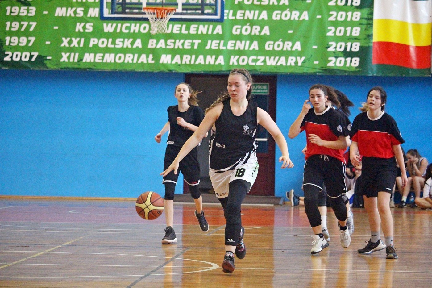 grupa-smierci-licealiady-w-koszykowce-84348