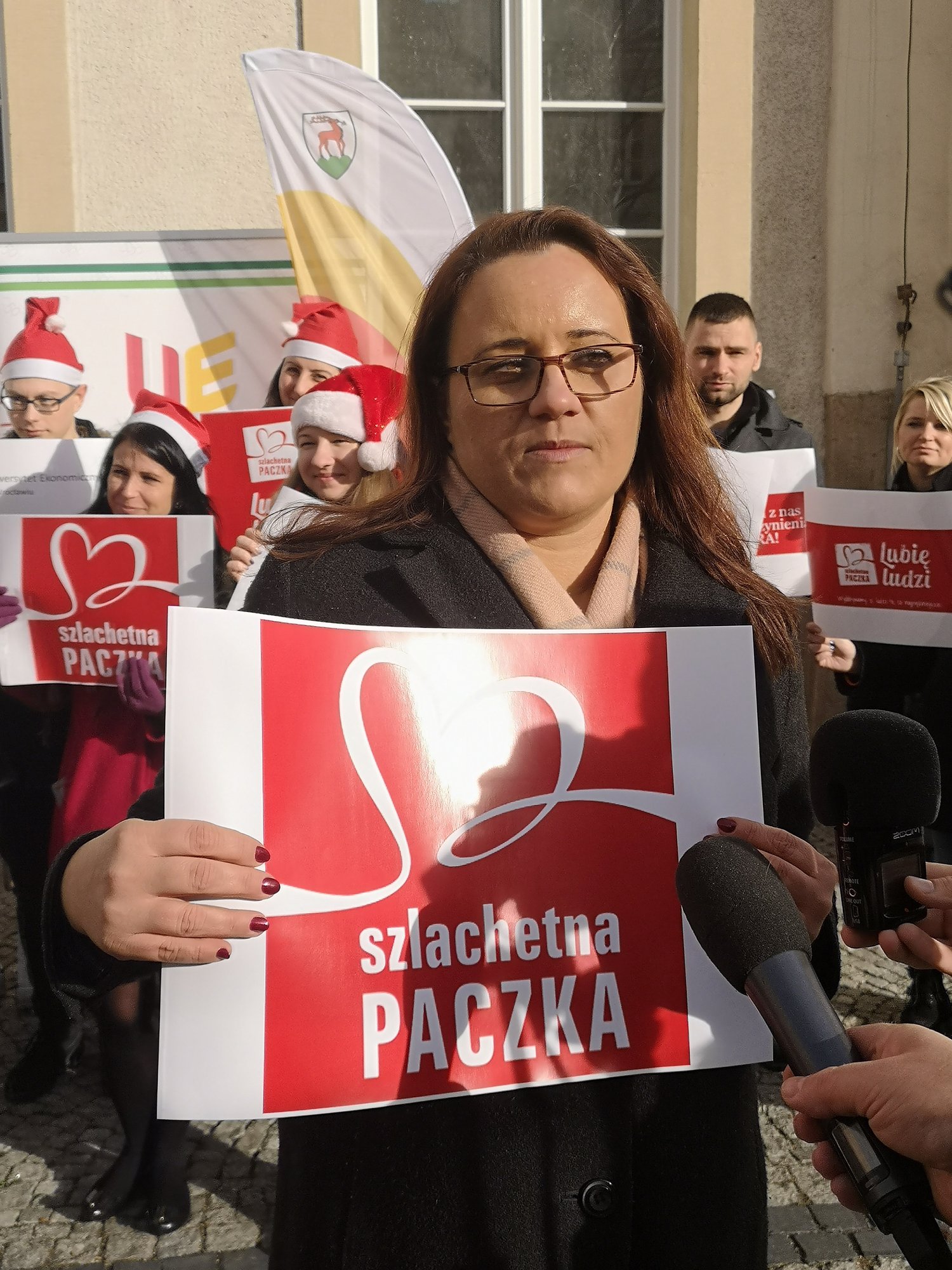 zachecaja-do-wsparcia-szlachetnej-paczki-84349
