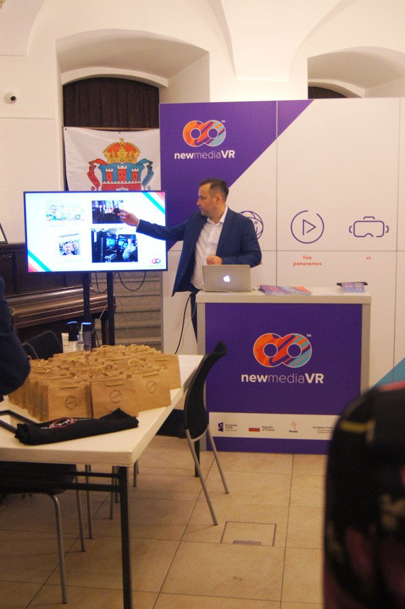 Pokaz systemu prezentacji firmy Nevmedia VR/fot. Stanisław Firszt