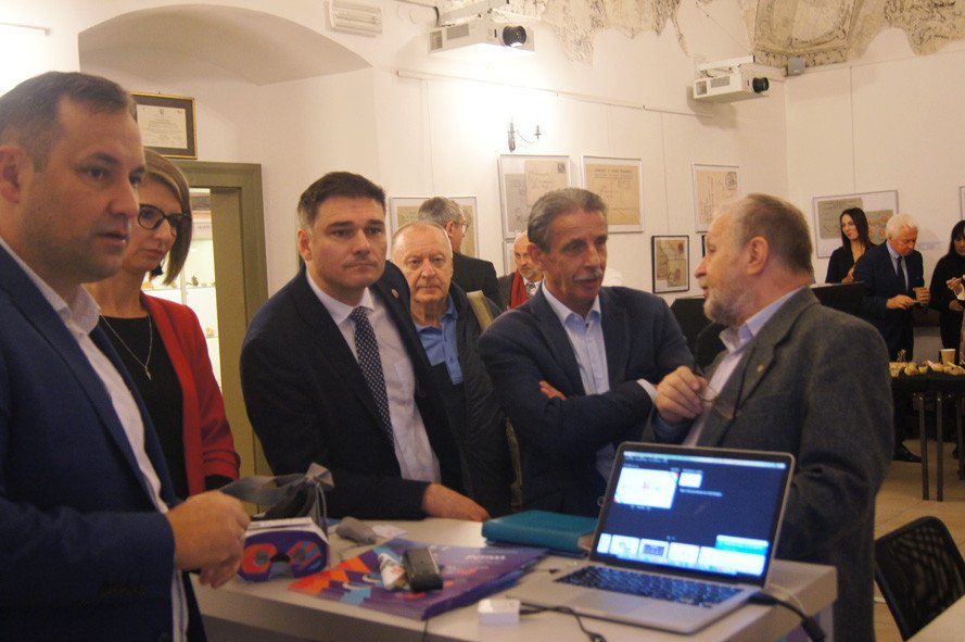 Pokaz systemu prezentacji firmy Nevmedia VR/fot. Stanisław Firszt