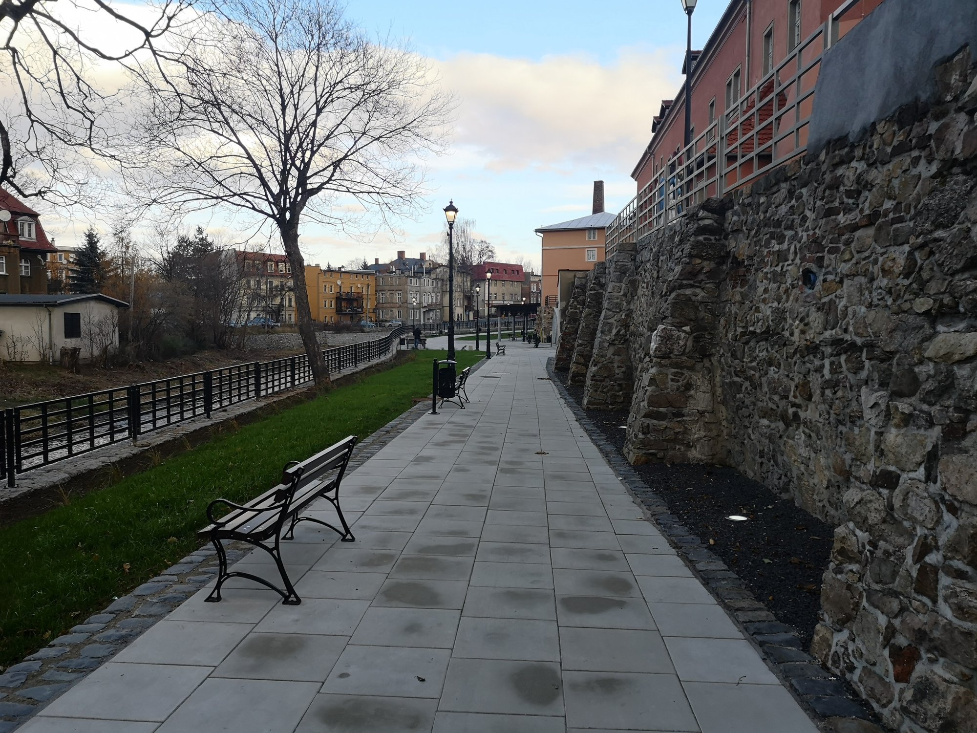 bulwar-cieplicki-otwarty-84409