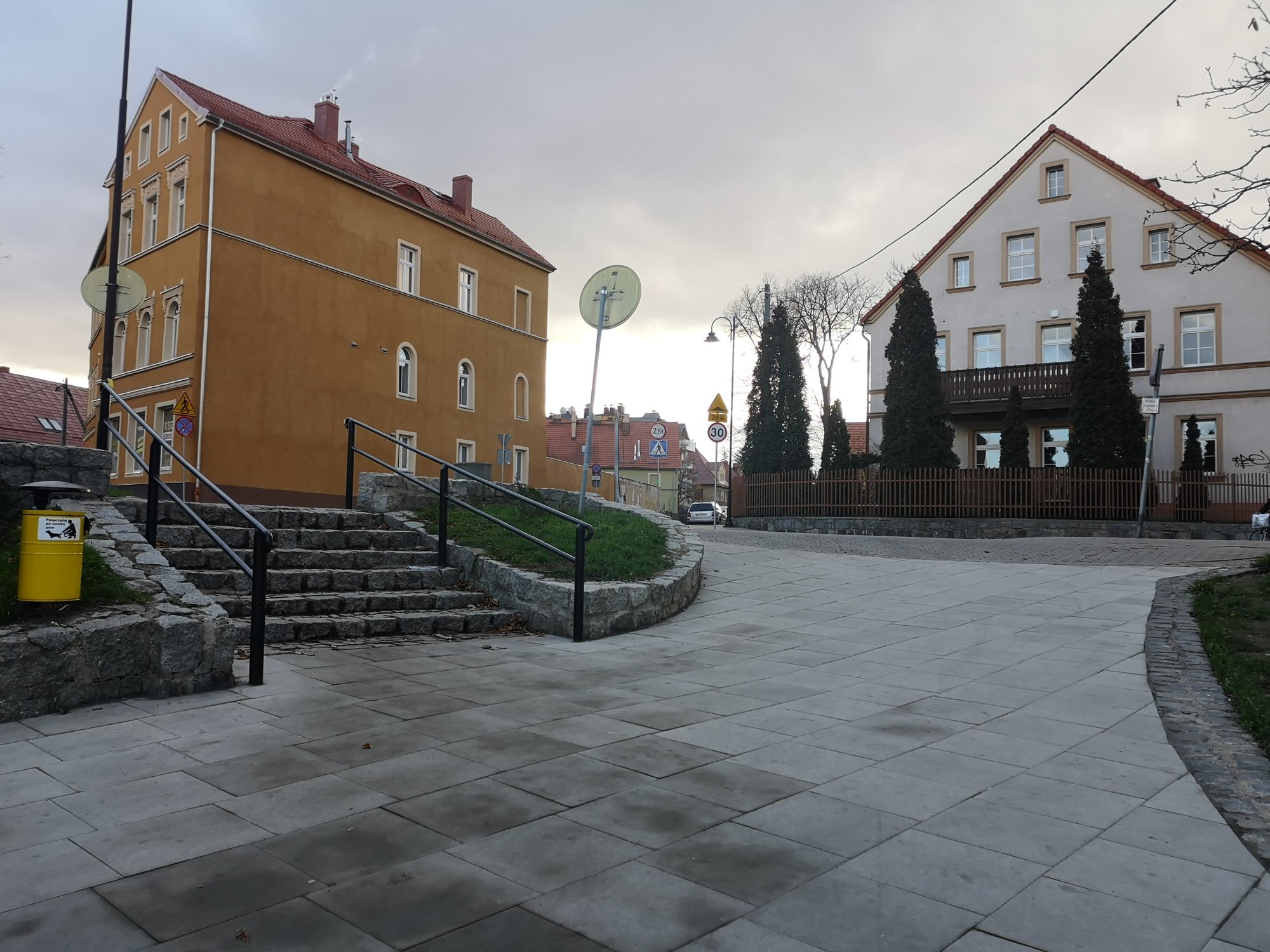 bulwar-cieplicki-otwarty-84409