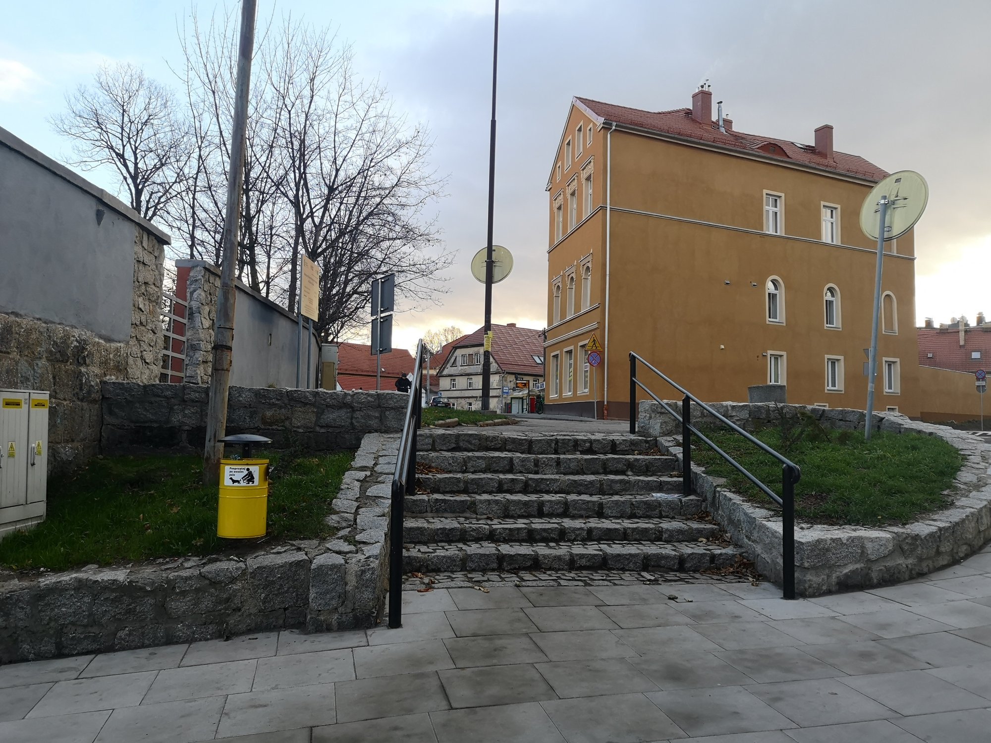 bulwar-cieplicki-otwarty-84409