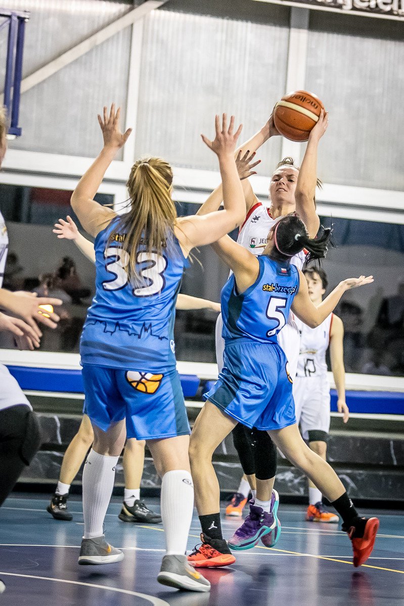 stal-bez-szans-w-starciu-z-wichosiem-84490