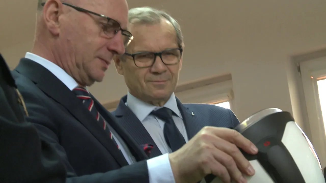 strazacy-ochotnicy-otrzymali-nowy-sprzet-84508