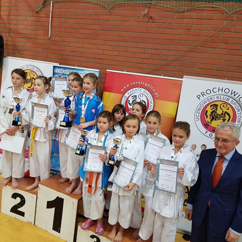 udany-wystep-kowarskich-karatekow-foto-84534