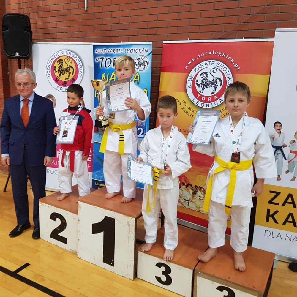 udany-wystep-kowarskich-karatekow-foto-84534