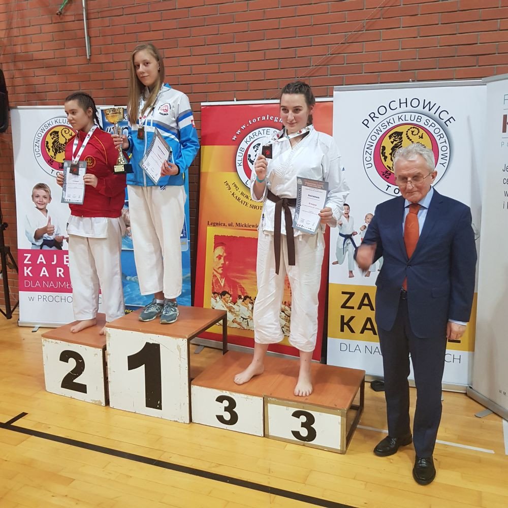 udany-wystep-kowarskich-karatekow-foto-84534