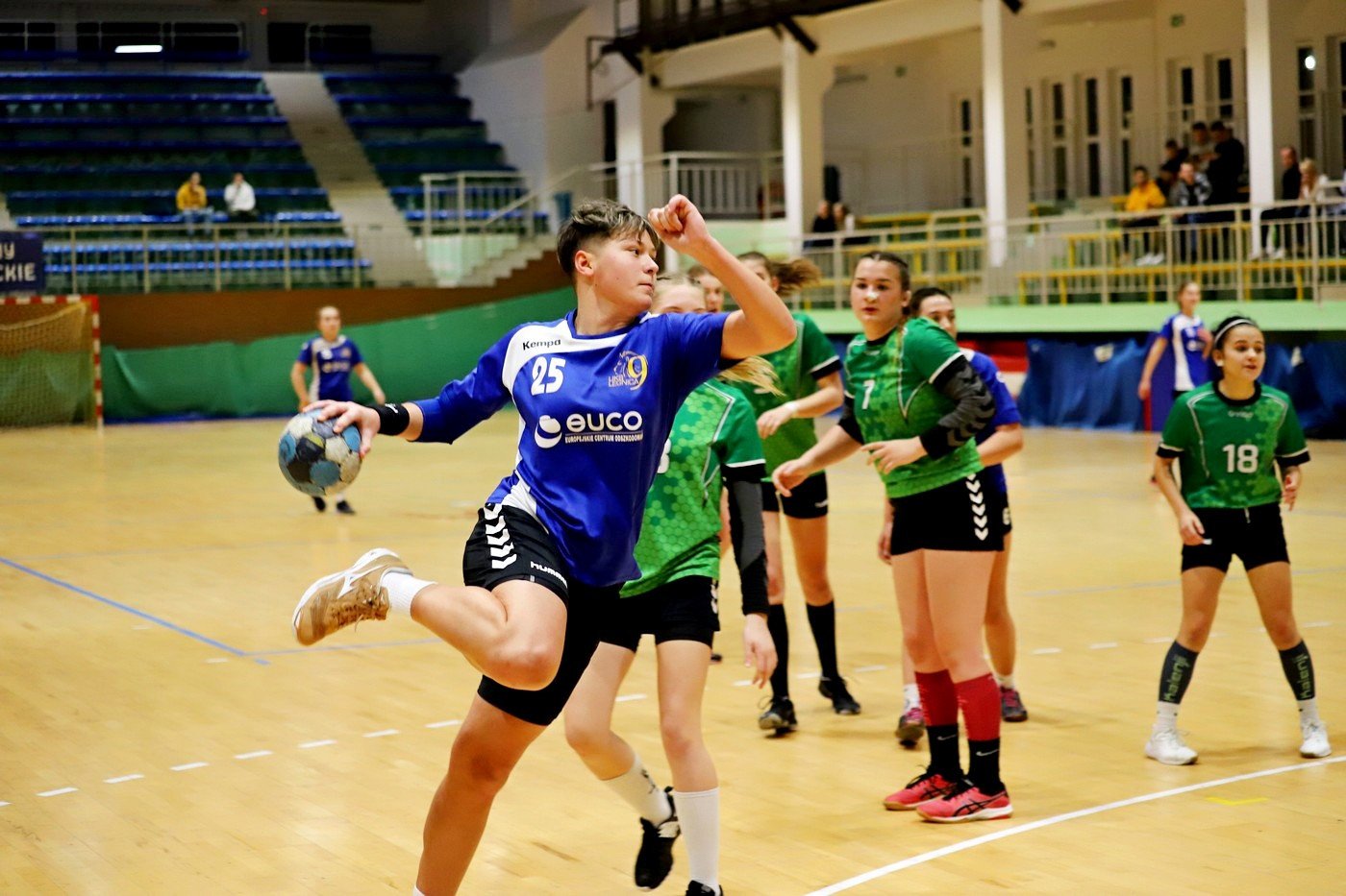 poradziy-sobie-bez-bramkarki-84575