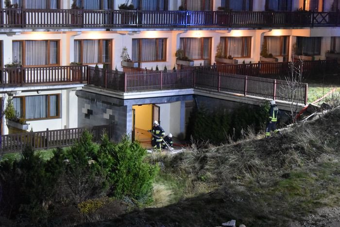 pozar-hotelu-goebiewski-84607