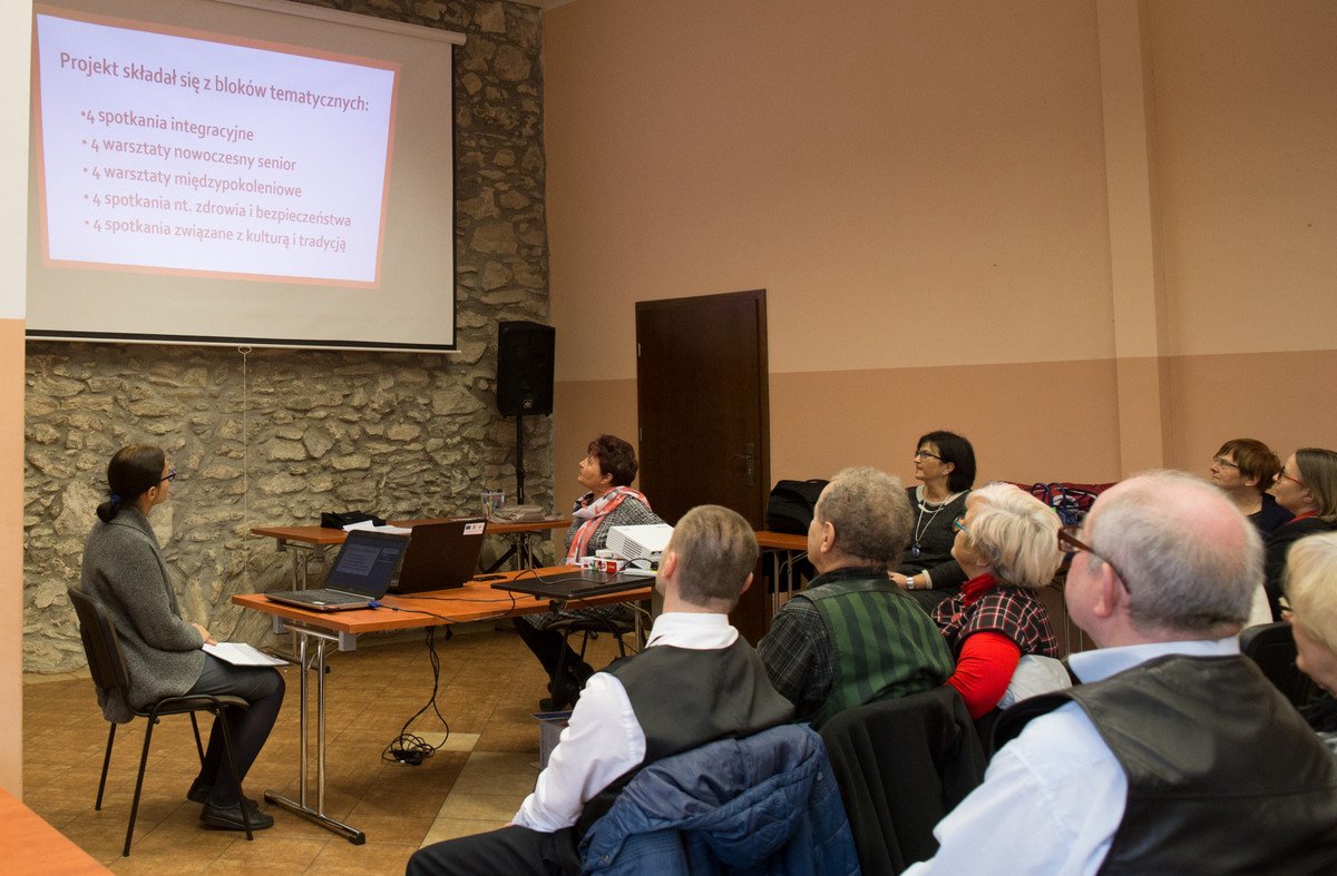 fina-projektu-dla-janowickich-seniorow-84617