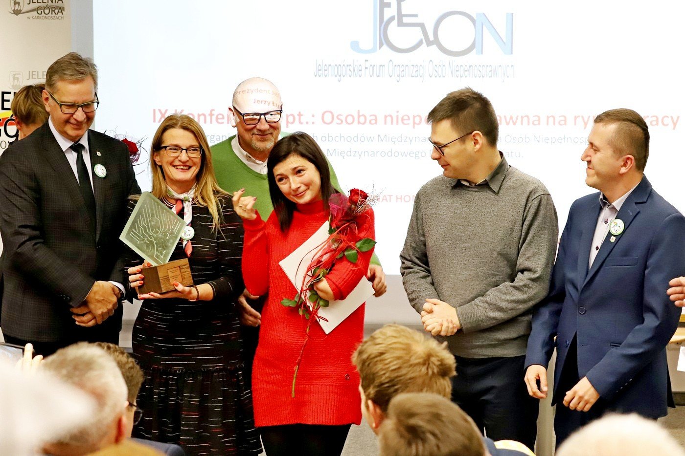 nagrody-i-wyroznienia-jfoon-84661