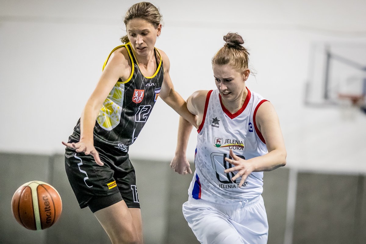 ii-liga-trzecia-porazka-84741