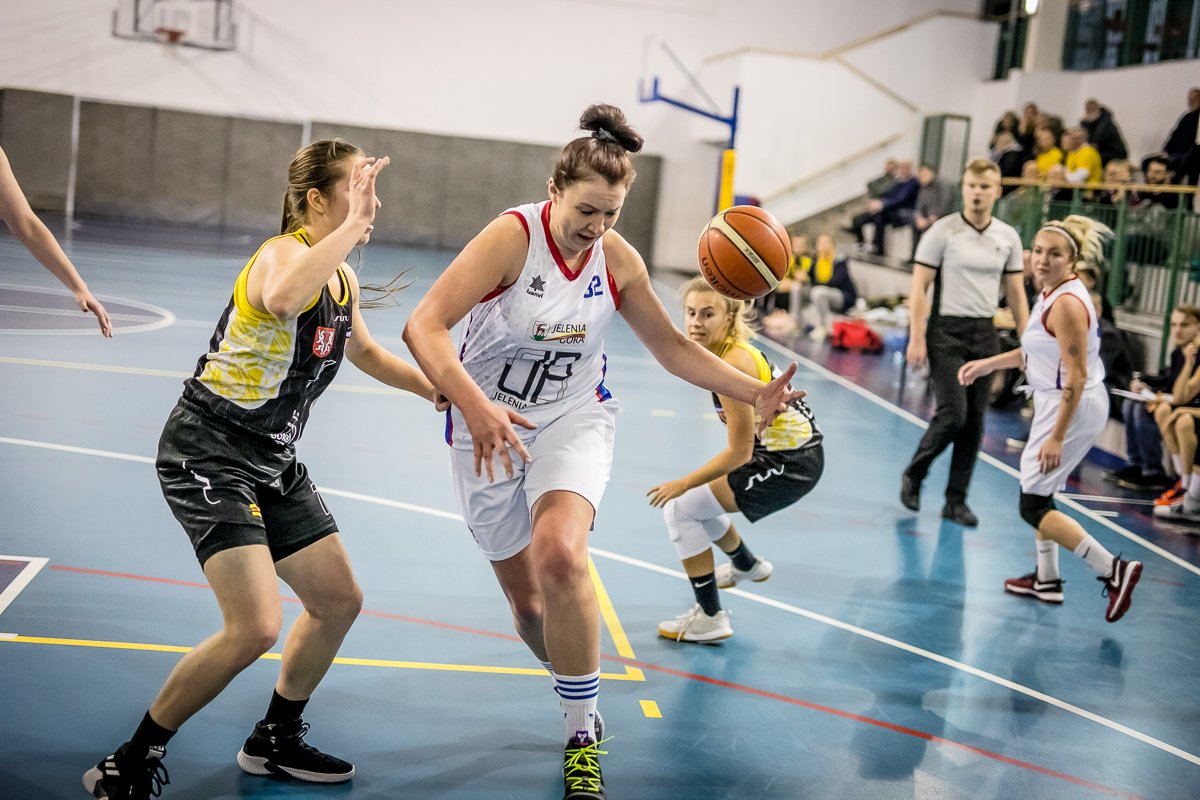 ii-liga-trzecia-porazka-84741