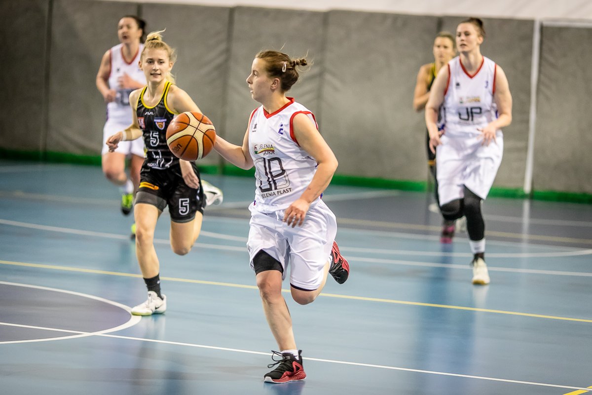 ii-liga-trzecia-porazka-84741