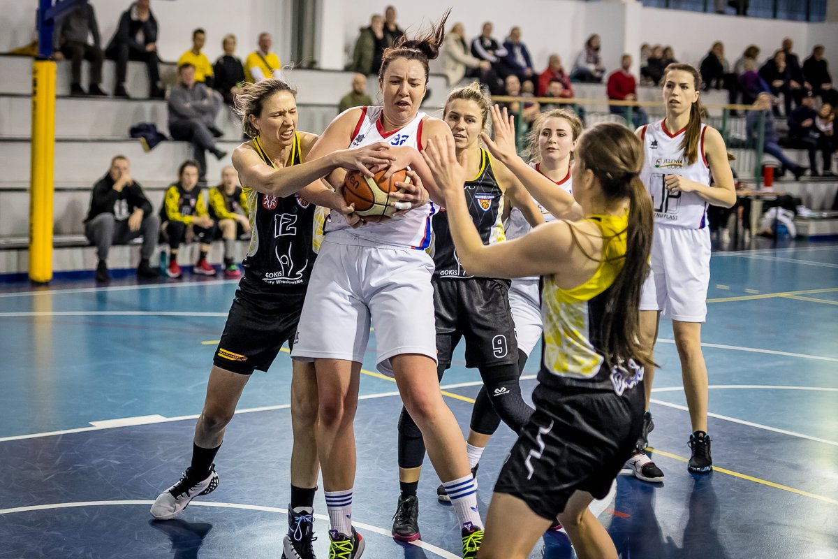 ii-liga-trzecia-porazka-84741