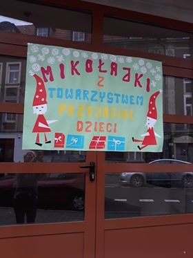 tpd-ze-sw-mikoajem-w-kinie-lot-84752